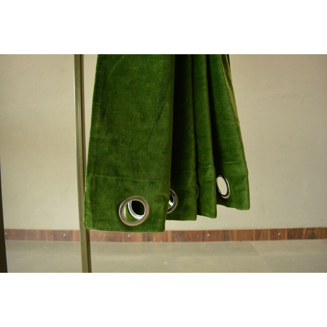 Moss Green Luxury Velvet Curtain