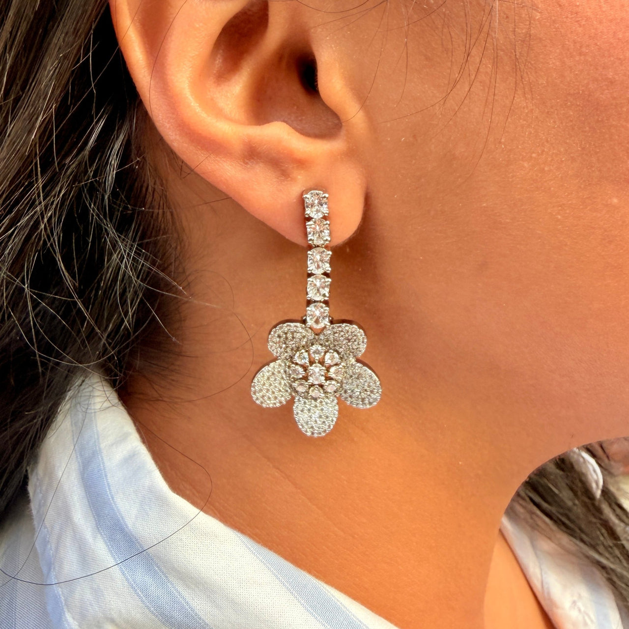 Sparkling Floral Drop Earrings – Lightweight Statement Jewelry for Women, Perfect Gift