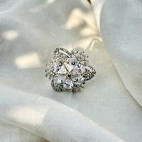 Thumbnail for Elegant Butterfly Snowflake Ring with White Zirconia – Premium Statement Jewelry for Women