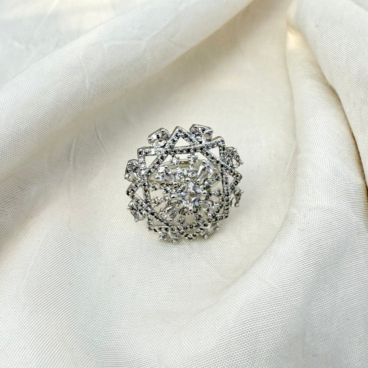 Modern CZ Floral Statement Ring – Adjustable Silver Jewelry for Women