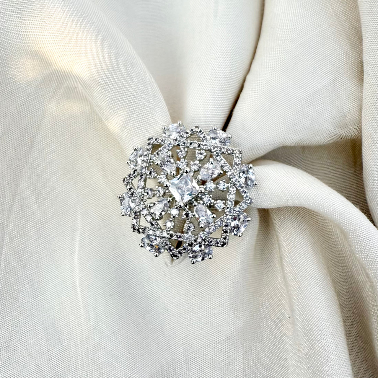 Modern CZ Floral Statement Ring – Adjustable Silver Jewelry for Women