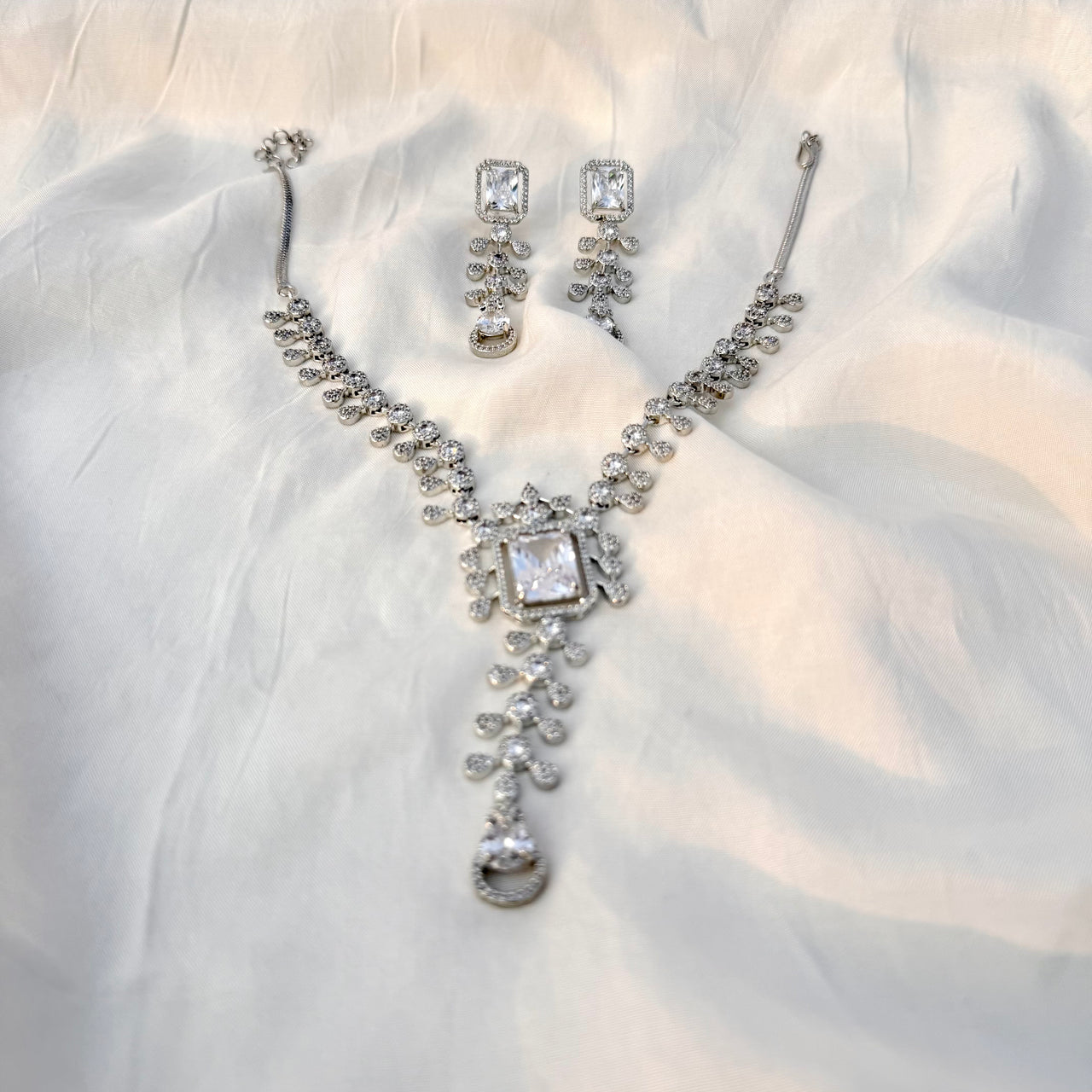 Elegant Bridal CZ AD Jewelry Set – Silver Necklace & Earrings Wedding Accessories
