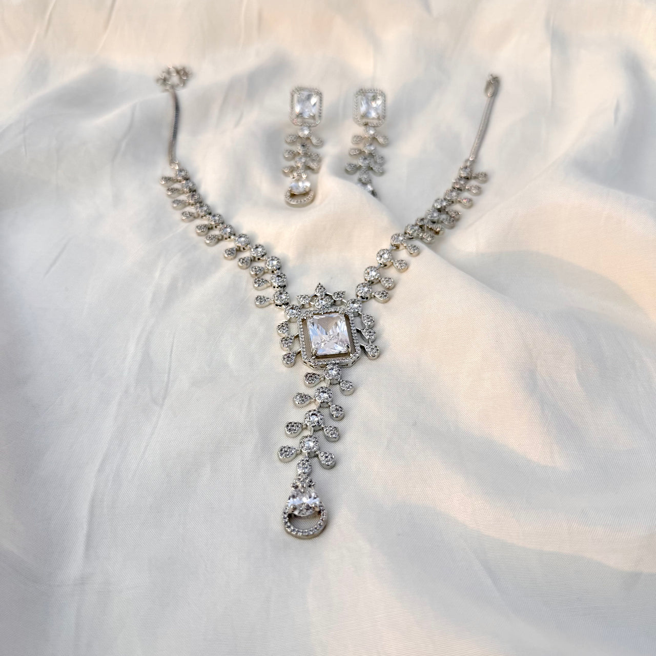 Elegant Bridal CZ AD Jewelry Set – Silver Necklace & Earrings Wedding Accessories