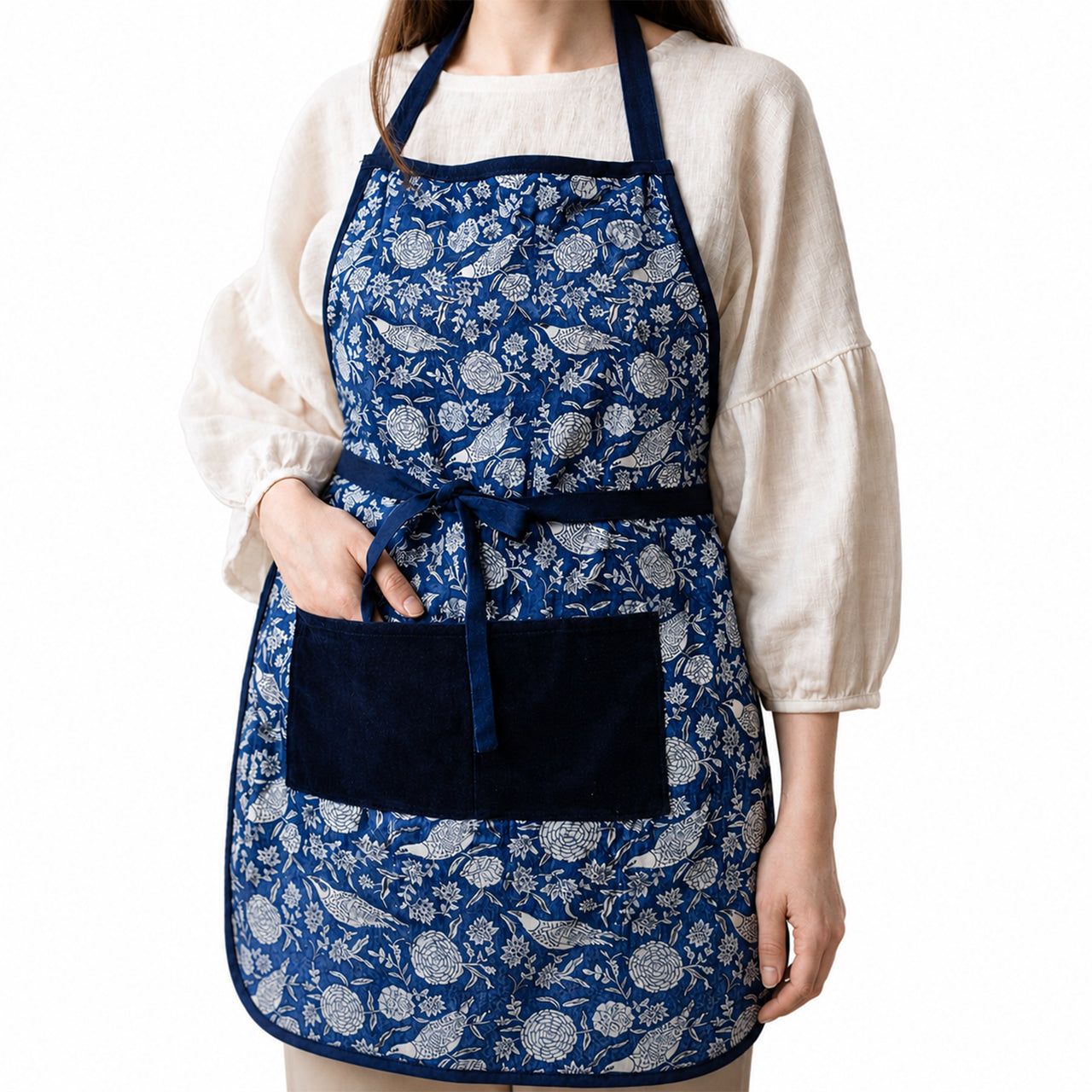 Handmade Floral Apron: Cotton Velvet Pocket, Adjustable Straps