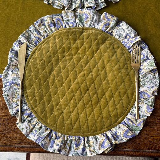 Floral Block Print Cotton Placemat with Ruffle Border – Quilted Handmade Dining Table Mat