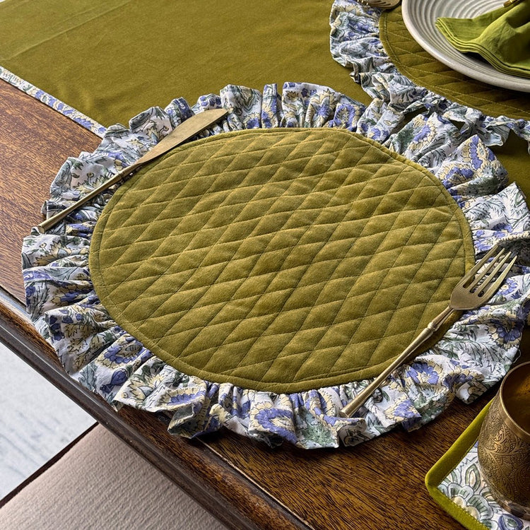 Floral Block Print Cotton Placemat with Ruffle Border – Quilted Handmade Dining Table Mat
