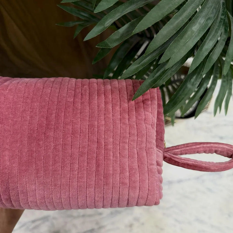Custom Name Velvet Cosmetic Pouch – Personalized Makeup Bag with Tassel – Quilted Velvet Toiletry Bag – Monogram Gift for Her
